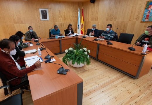 O pleno de San Sadurniño ratifica a RPT do Concello só cos votos favorables do grupo de goberno